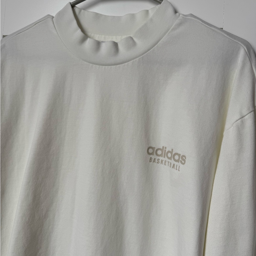 Adidas Basketball Cream mock neck long sleeve shirt XL